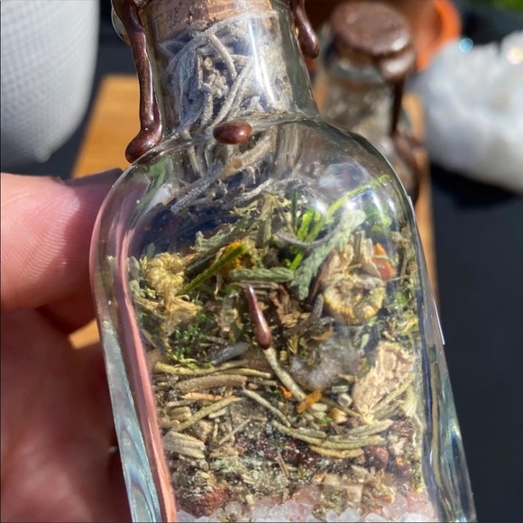 ✨🌛Protection for Self, Home and Family Spell Jar.🌜✨ - Picture 5 of 5